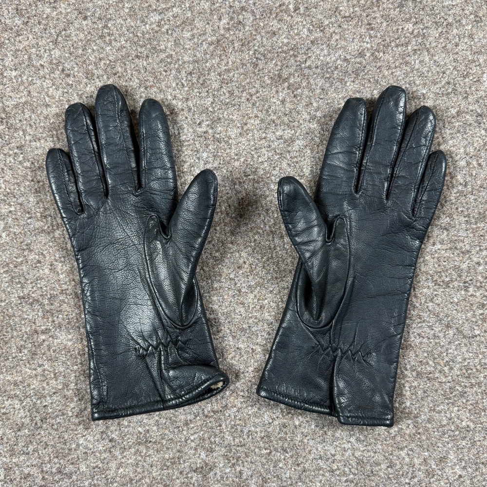 Vintage Fownes Black Genuine Leather Driving Gloves Lined Women’s Size 7.5 M/L - Picture 2 of 7